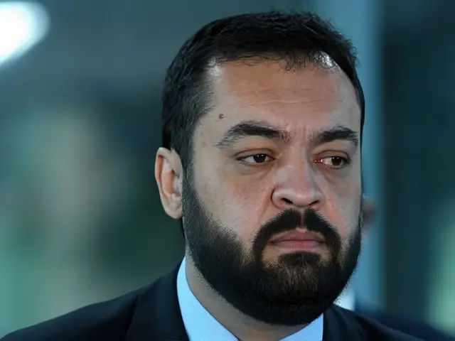 TSE condena Cláudio Castro à inelegibilidade até 2030